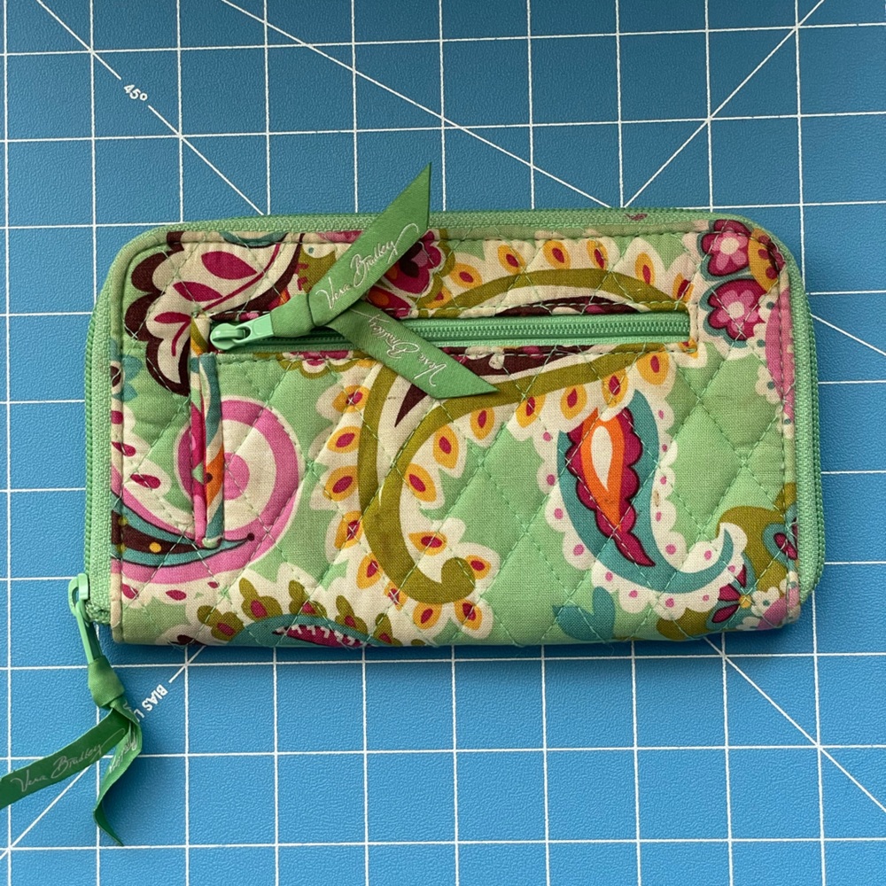 ‘Tutti Frutti’ pattern - Picture 3 of 3